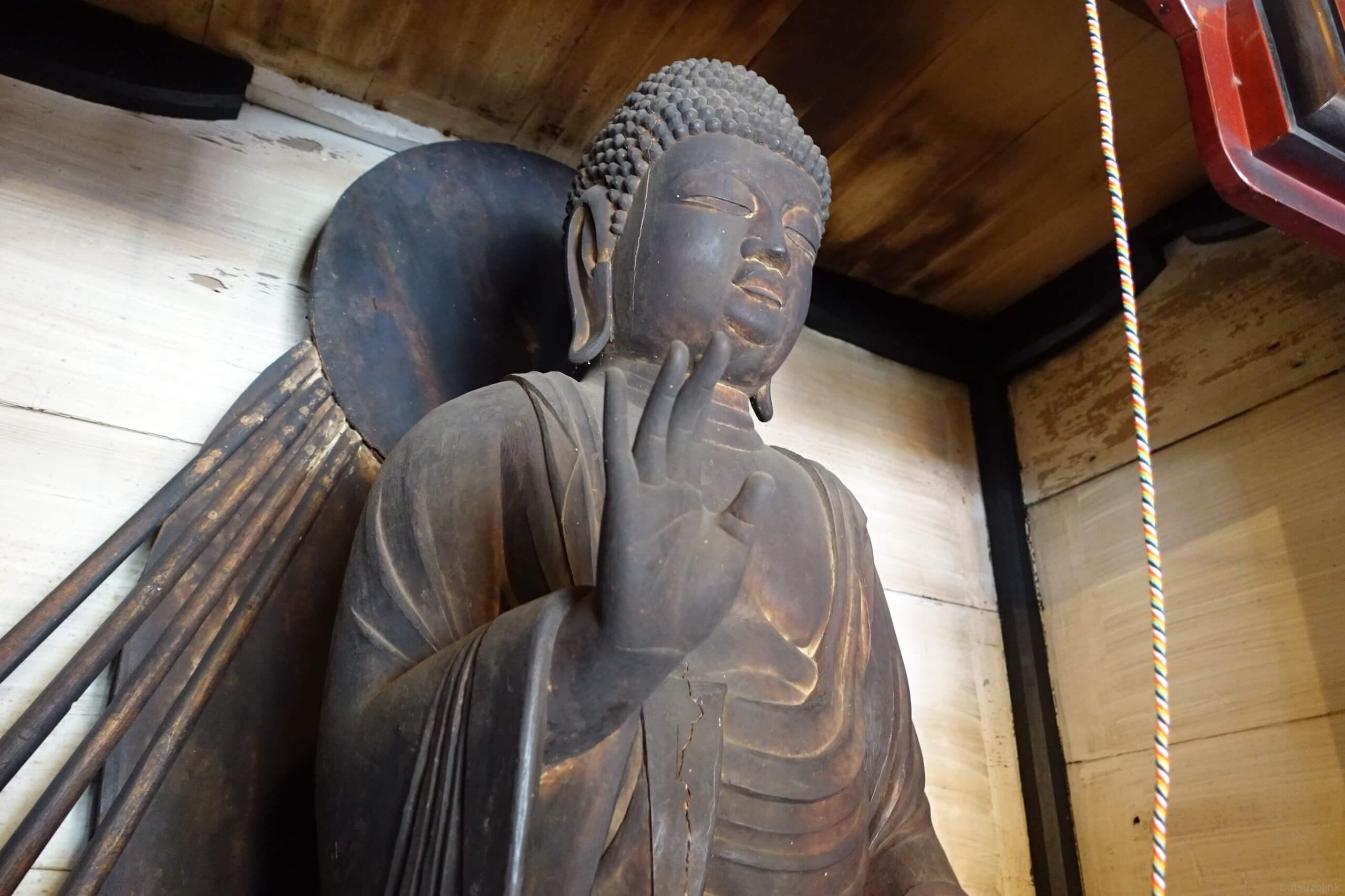 瞼【滋賀県草津市宝光寺/薬師如来立像・聖観音立像】｜仏像リンク