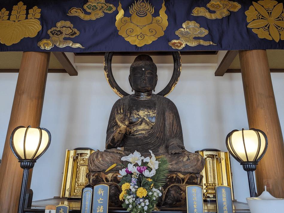 茨城県守谷市・大円寺｜童顔の平安美。木造釈迦如来坐像に会いに行く