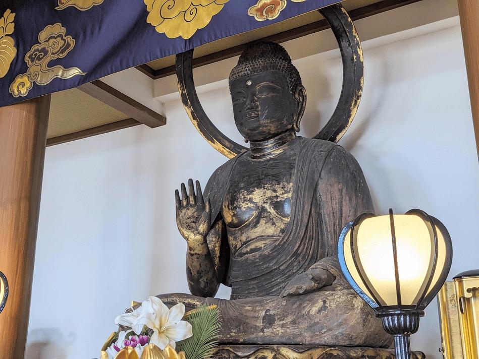 茨城県守谷市・大円寺｜童顔の平安美。木造釈迦如来坐像に会いに行く