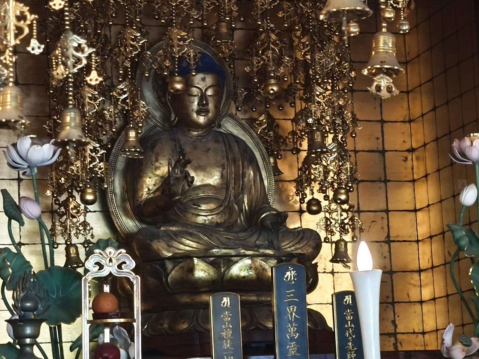 栃木県佐野市・西光院｜平安の地方仏師が刻んだ個性的な大日如来坐像